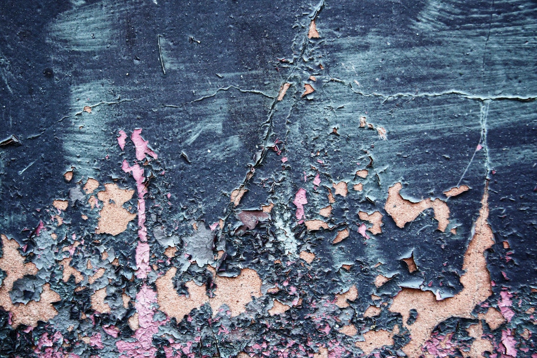 chipped off wall paint Injury Accidents Malpractice