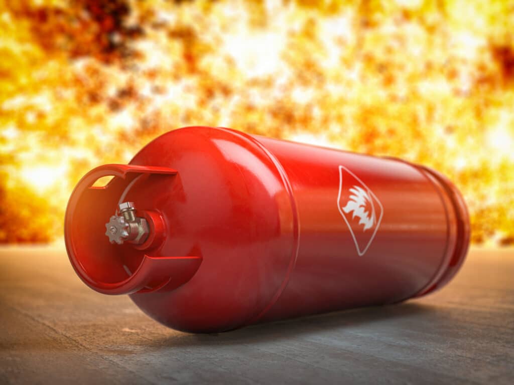 Gas tank
